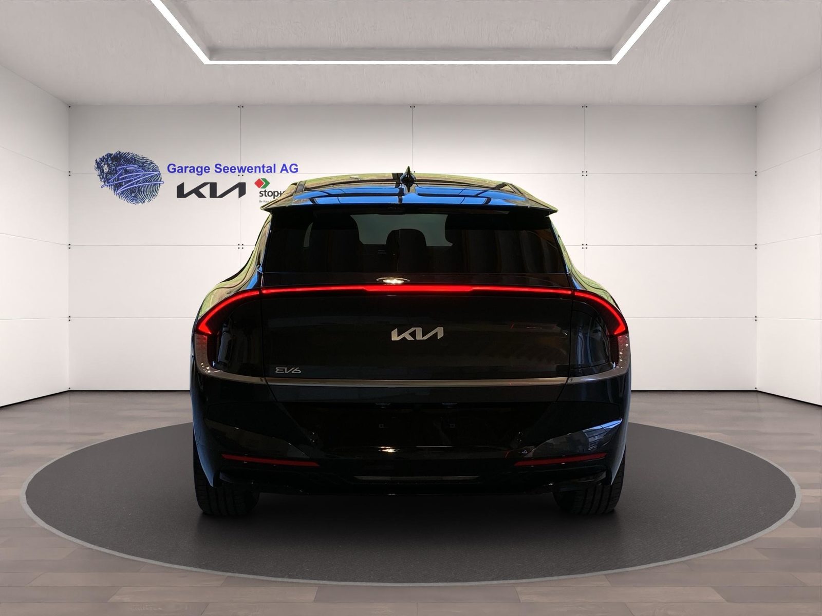KIA EV6 84 kWh Earth 4x4, Electric, Ex-demonstrator, Automatic - 7