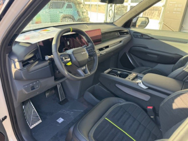 KIA EV9 99,8 kWh GT 4x4, Electric, New car, Automatic - 6