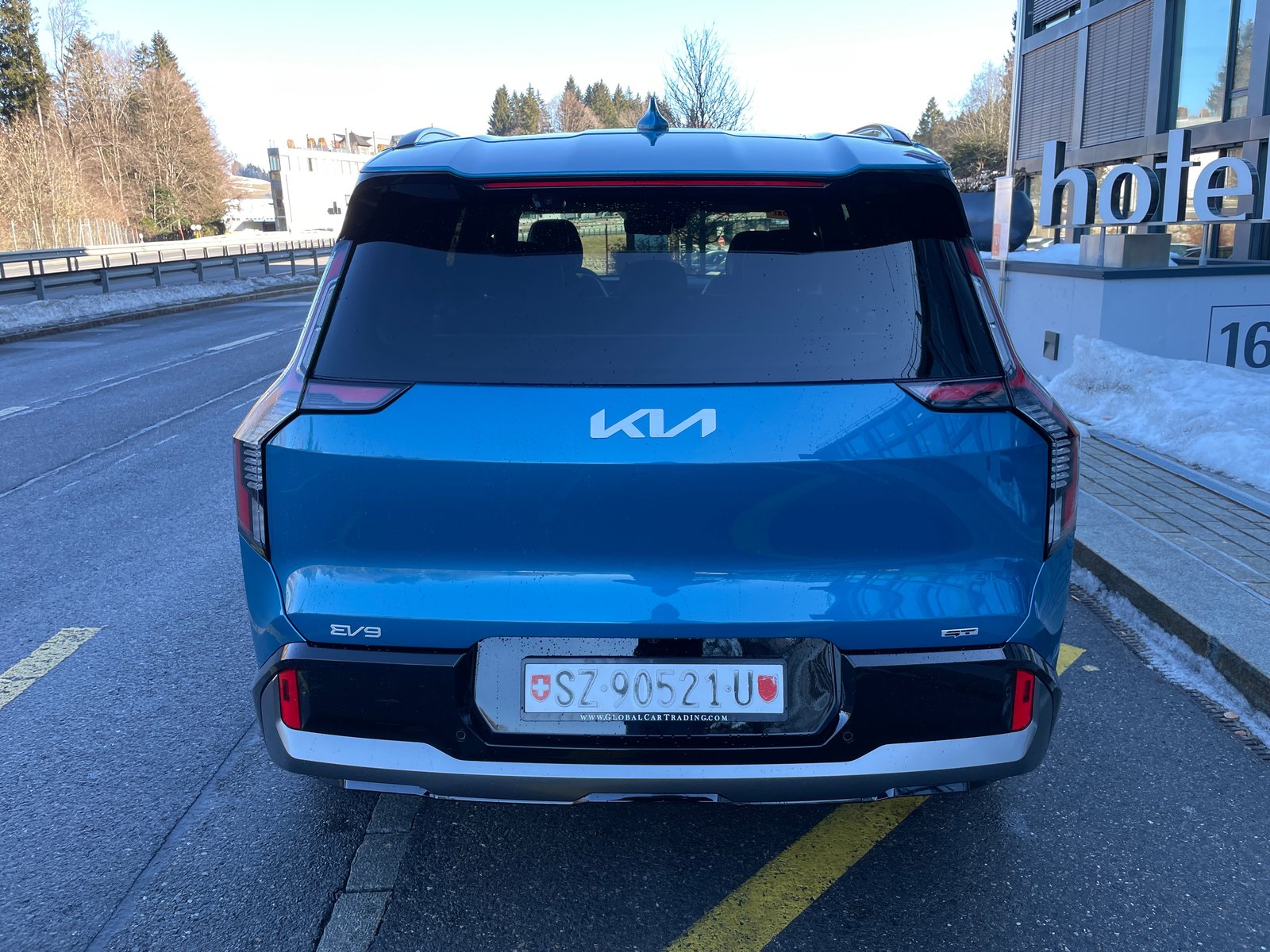 KIA EV9 99,8 kWh GT 4x4 mit Panoramaschiebedach, 7-Sitzer, Électrique, Voiture nouvelle, Automatique - 6
