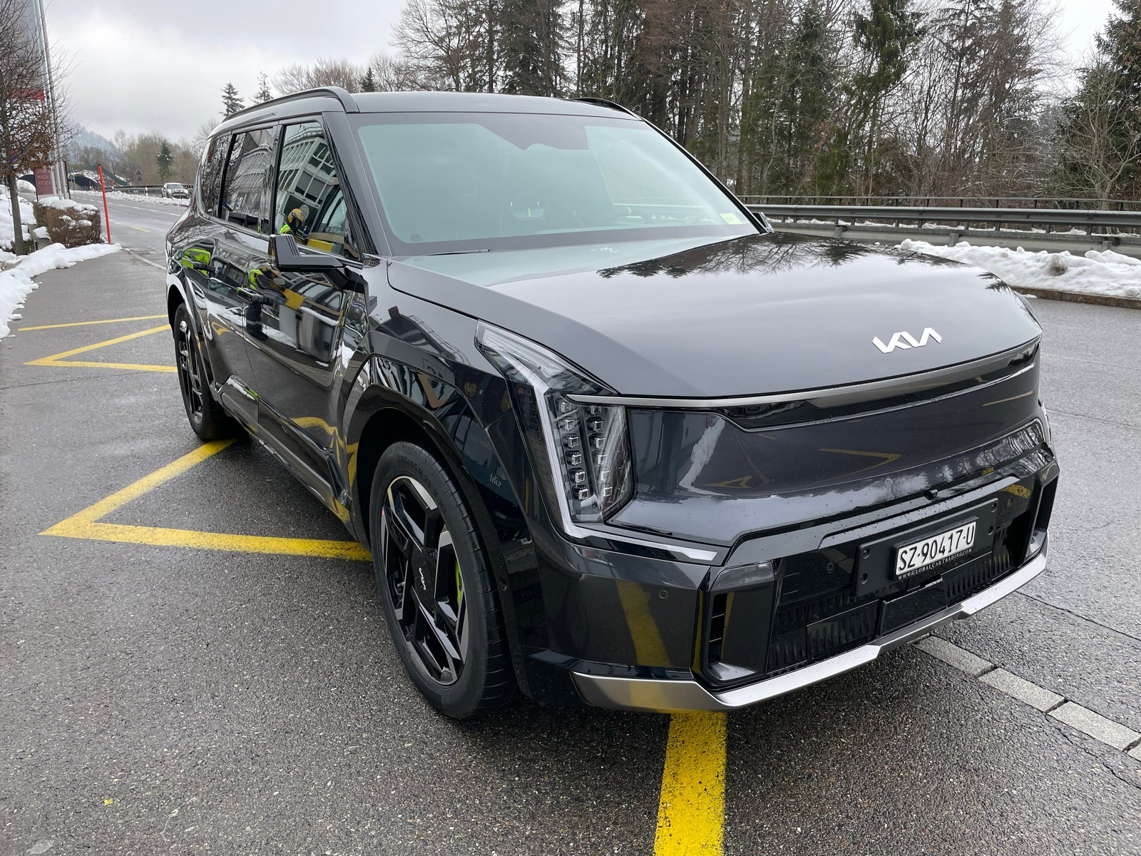 KIA EV9 99,8 kWh GT 4x4 mit Panorama Schiebedach und Digital, Elektro, Neuwagen, Automatik - 3