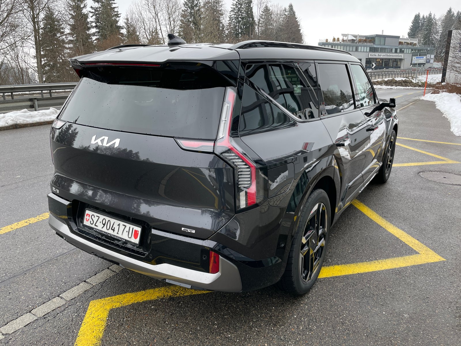 KIA EV9 99,8 kWh GT 4x4 mit Panorama Schiebedach und Digital, Elektro, Neuwagen, Automatik - 5
