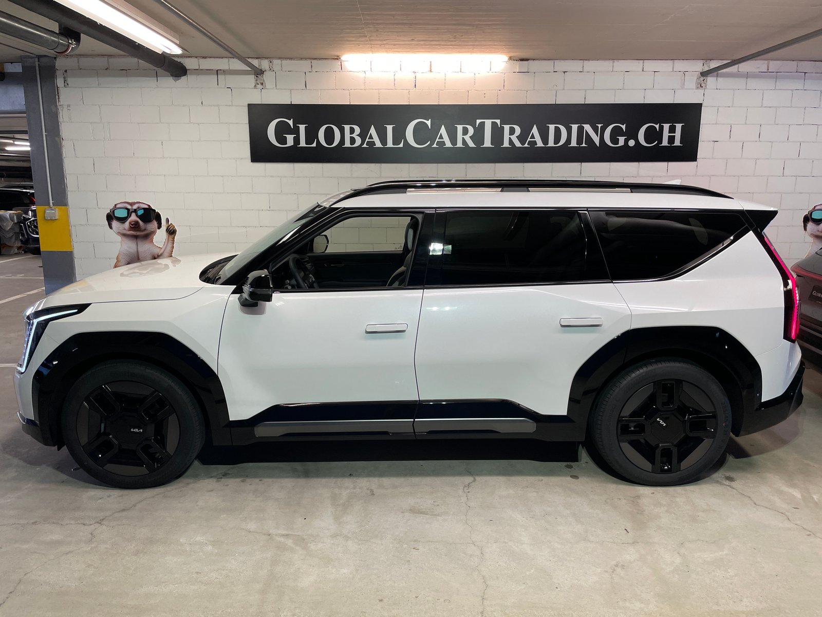 KIA EV9 99,8 kWh GT-Line 4x4 mit Panoramadach, 7-Sitzer, AHK, Elektro, Neuwagen, Automatik - 2