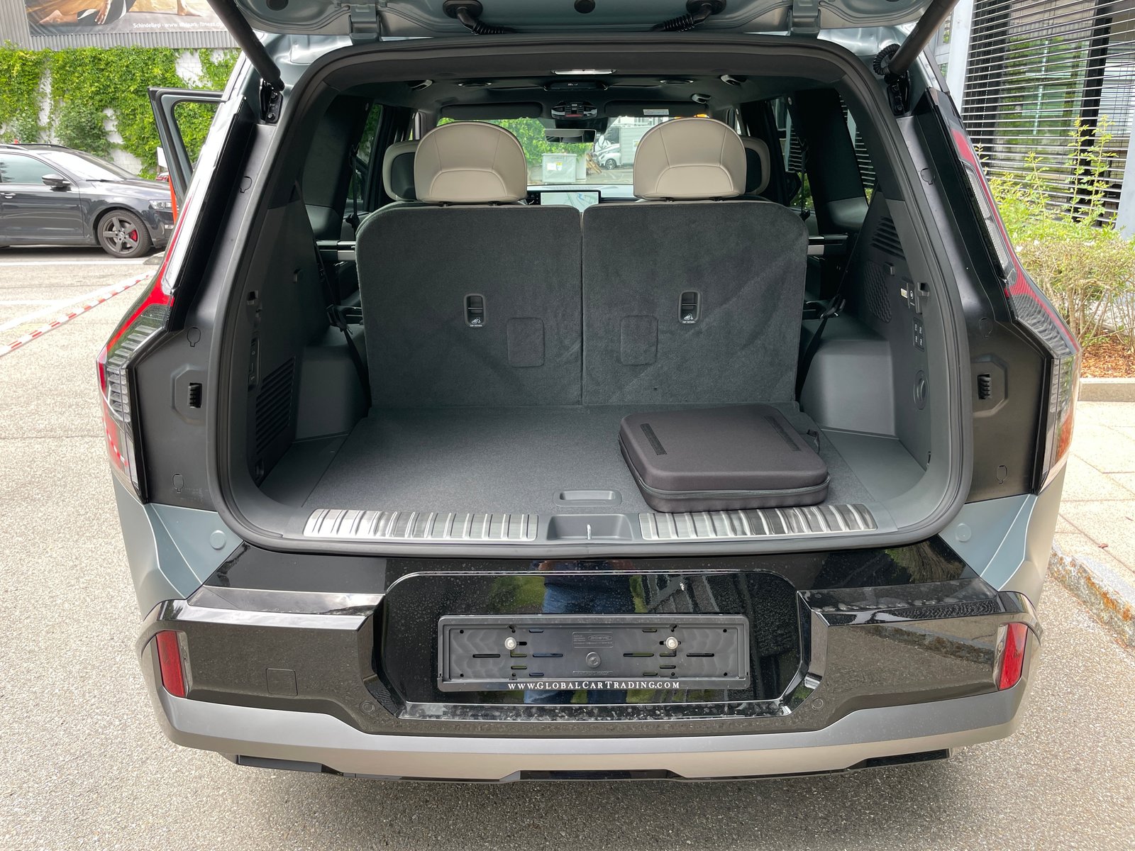 KIA EV9 99,8 kWh GT-Line 4x4 mit Panoramadach und 6-Sitzer, Elektro, Neuwagen, Automatik - 5