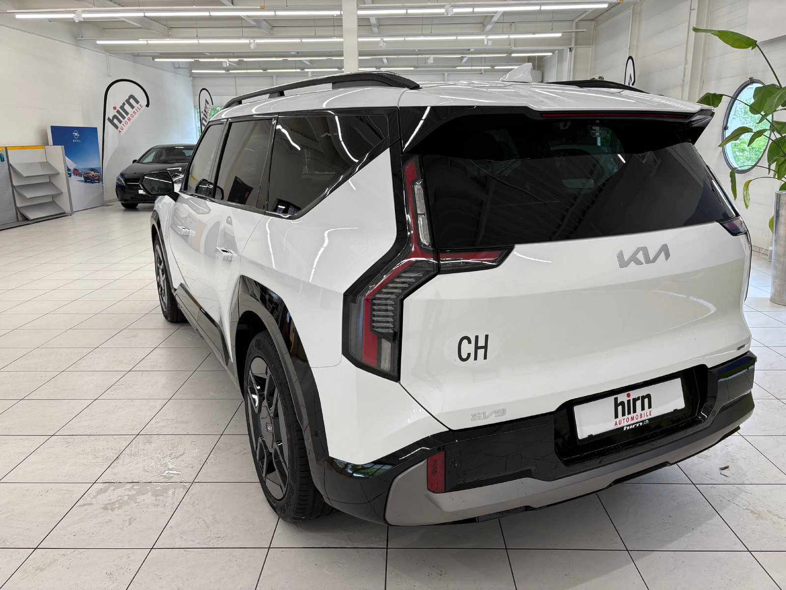 KIA EV9 99.8 kWh GT-Line 4x4, Electric, Second hand / Used, Automatic - 7