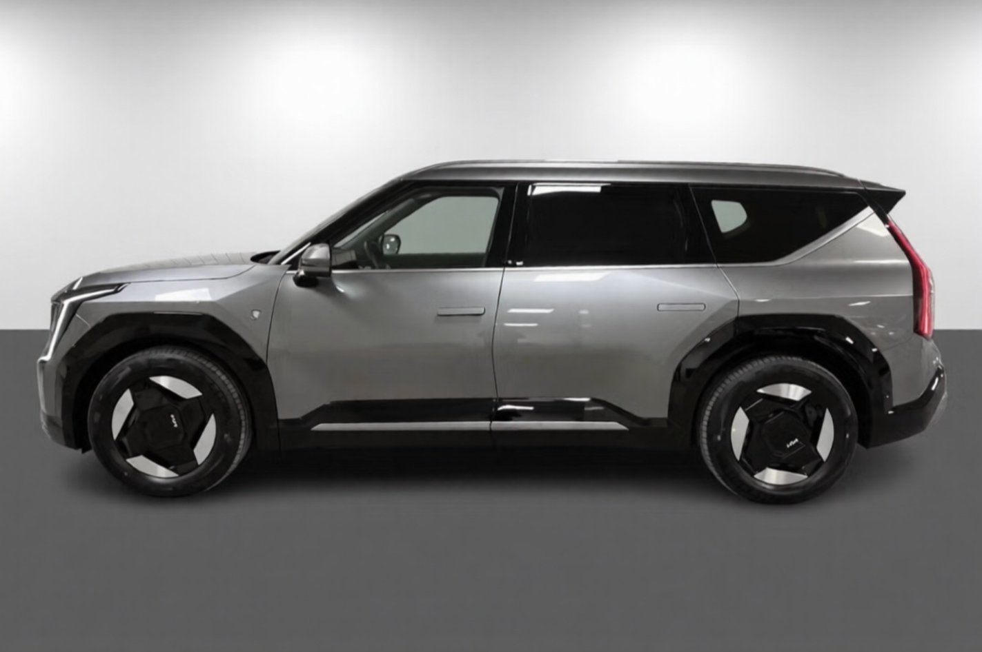KIA EV9 99,8 kWh, Elettrica, Occasioni / Usate, Automatico - 2