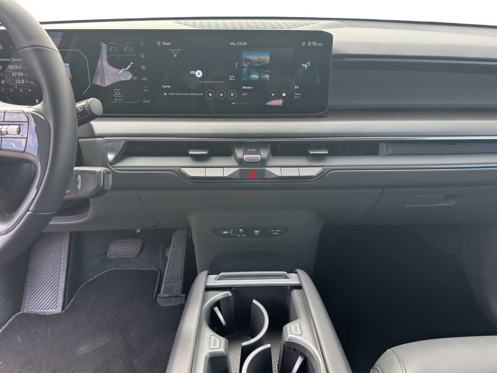 KIA EV9 99.8 kWh Earth 4x4, Elektro, Occasion / Gebraucht, Automatik - 7