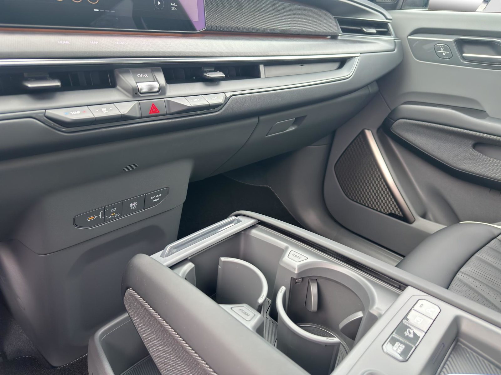 KIA EV9 99.8 kWh GT-Line 4x4, Elektro, Vorführwagen, Automatik - 6