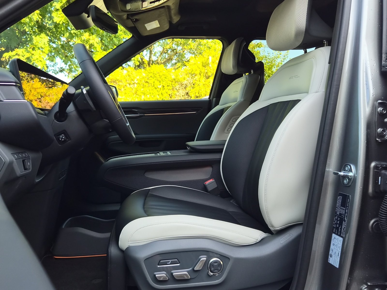 KIA EV9 99.8 kWh GT-Line 4x4 Swivelling 6P, Elektro, Vorführwagen, Automatik - 7