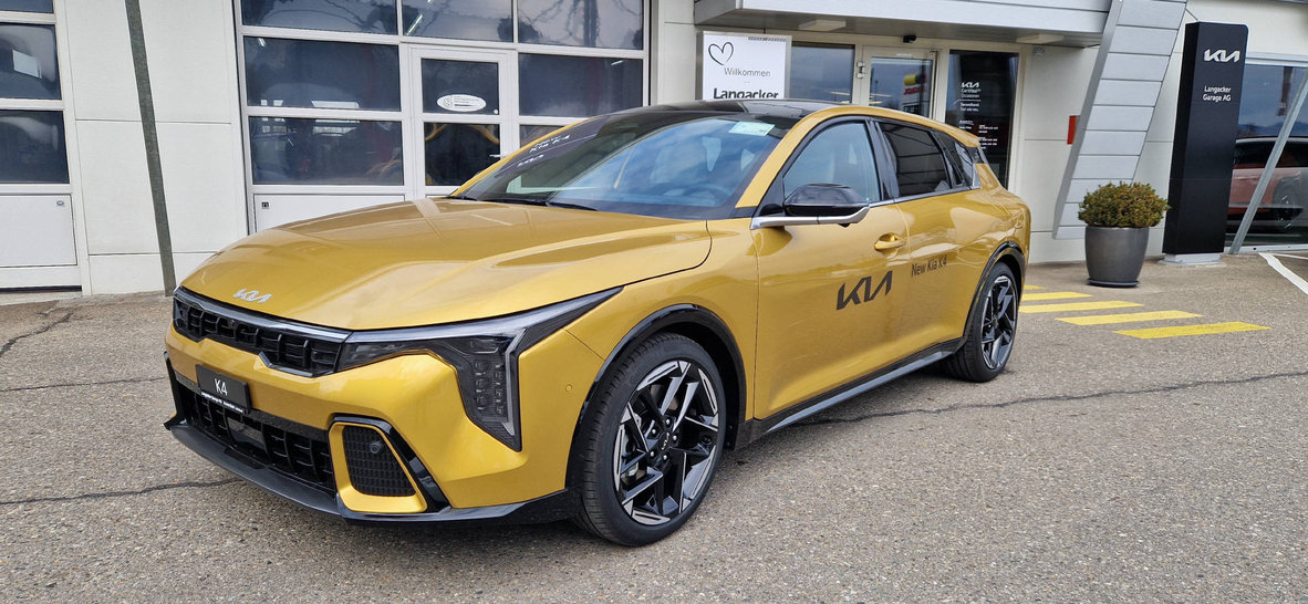 KIA K4 1.6 T-GDi GT-Line +, Benzin, Vorführwagen, Automatik - 2