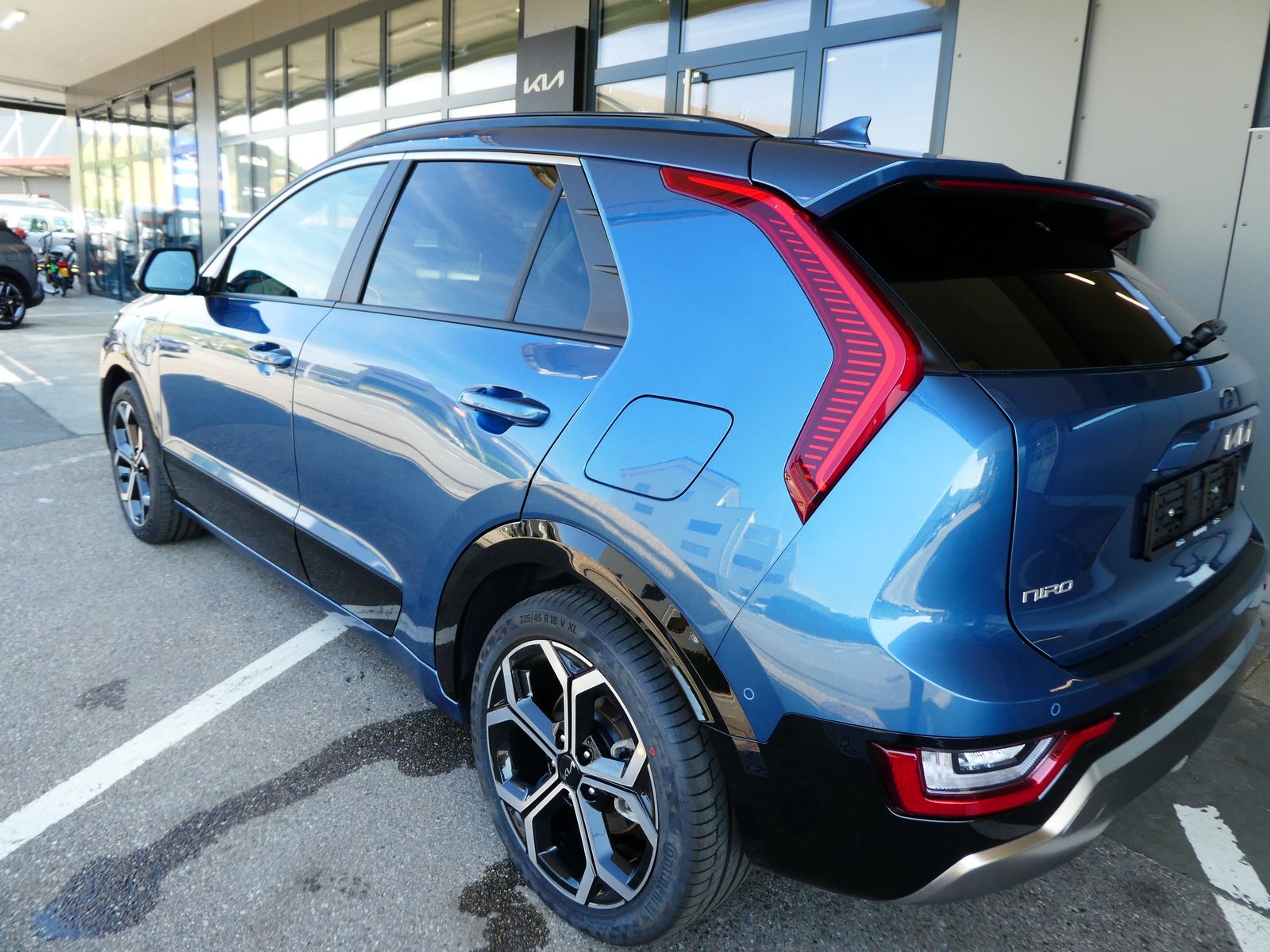 KIA Niro 1.6GDi Plug-in Hybrid Style DCT, Plug-in-Hybrid Petrol/Electric, Second hand / Used, Automatic - 6