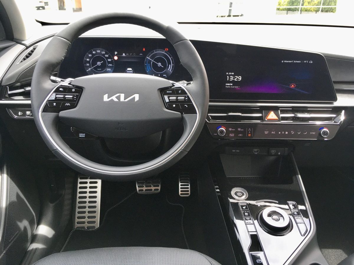 KIA Niro EV Style, Electric, New car, Automatic - 3