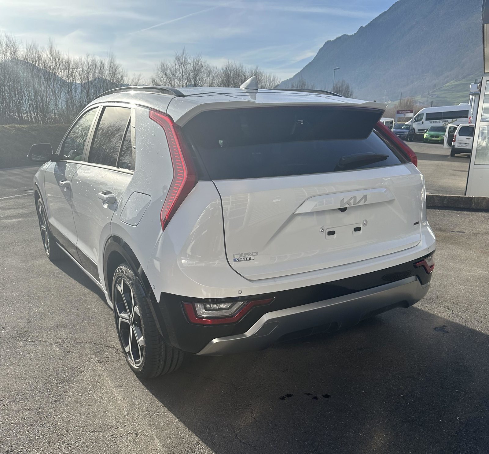 KIA Niro 1.6 GDi Hybrid Style, Hybride Integrale Benzina/Elettrica, Auto nuove, Automatico - 6