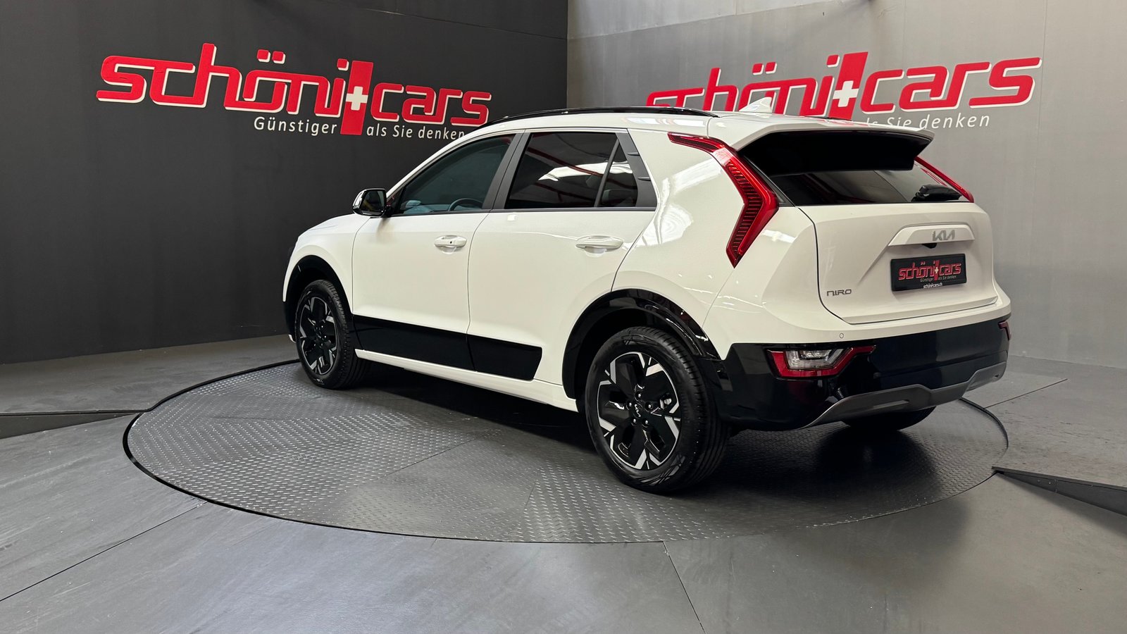 KIA Niro EV 64,8 kWh Business, Elektro, Neuwagen, Automatik - 4