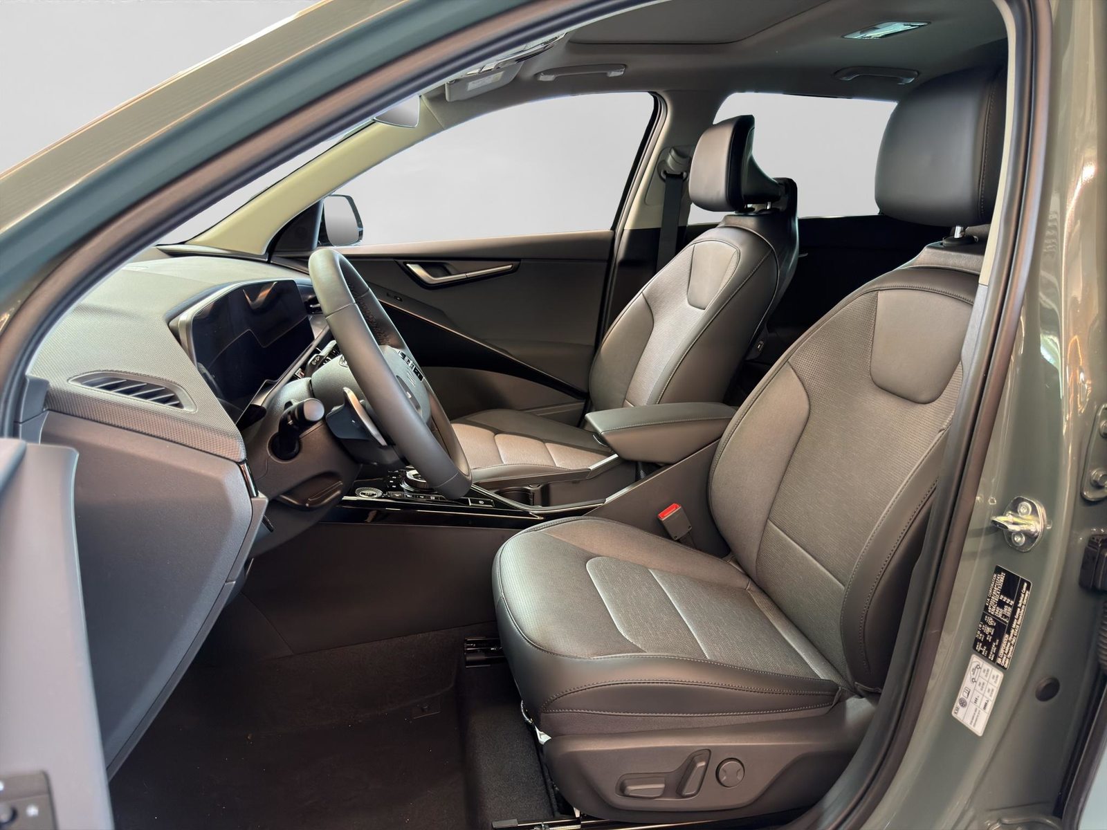 KIA Niro 1.6 GDi Hybrid Style, Full-Hybrid Petrol/Electric, New car, Automatic - 2