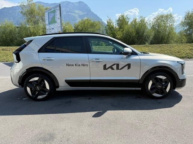 KIA Niro 1.6 GDi Hybrid Style, Voll-Hybrid Benzin/Elektro, Neuwagen, Automatik - 2