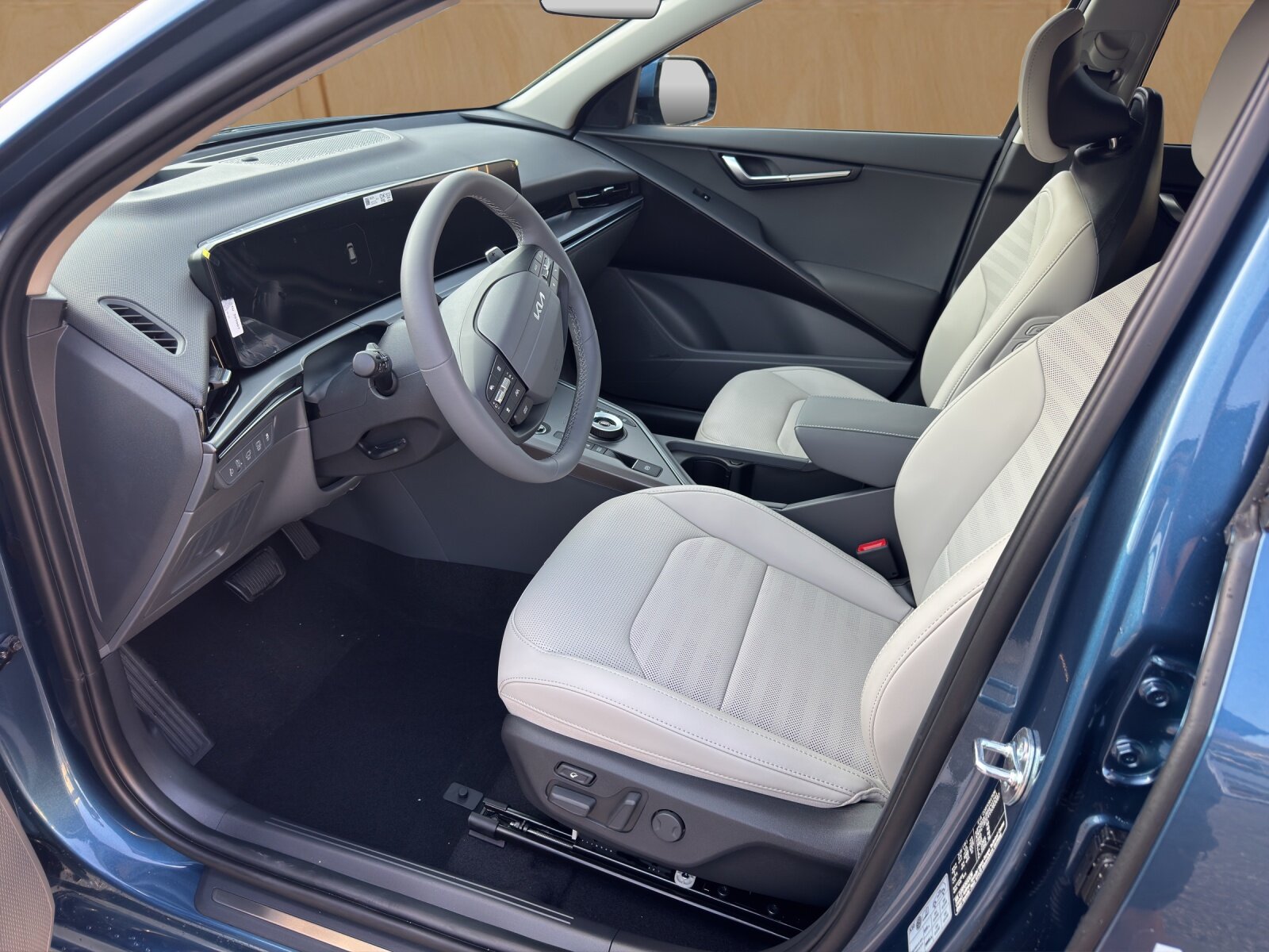KIA Niro 1.6 GDi Hybrid Style, Full-Hybrid Petrol/Electric, New car, Automatic - 6