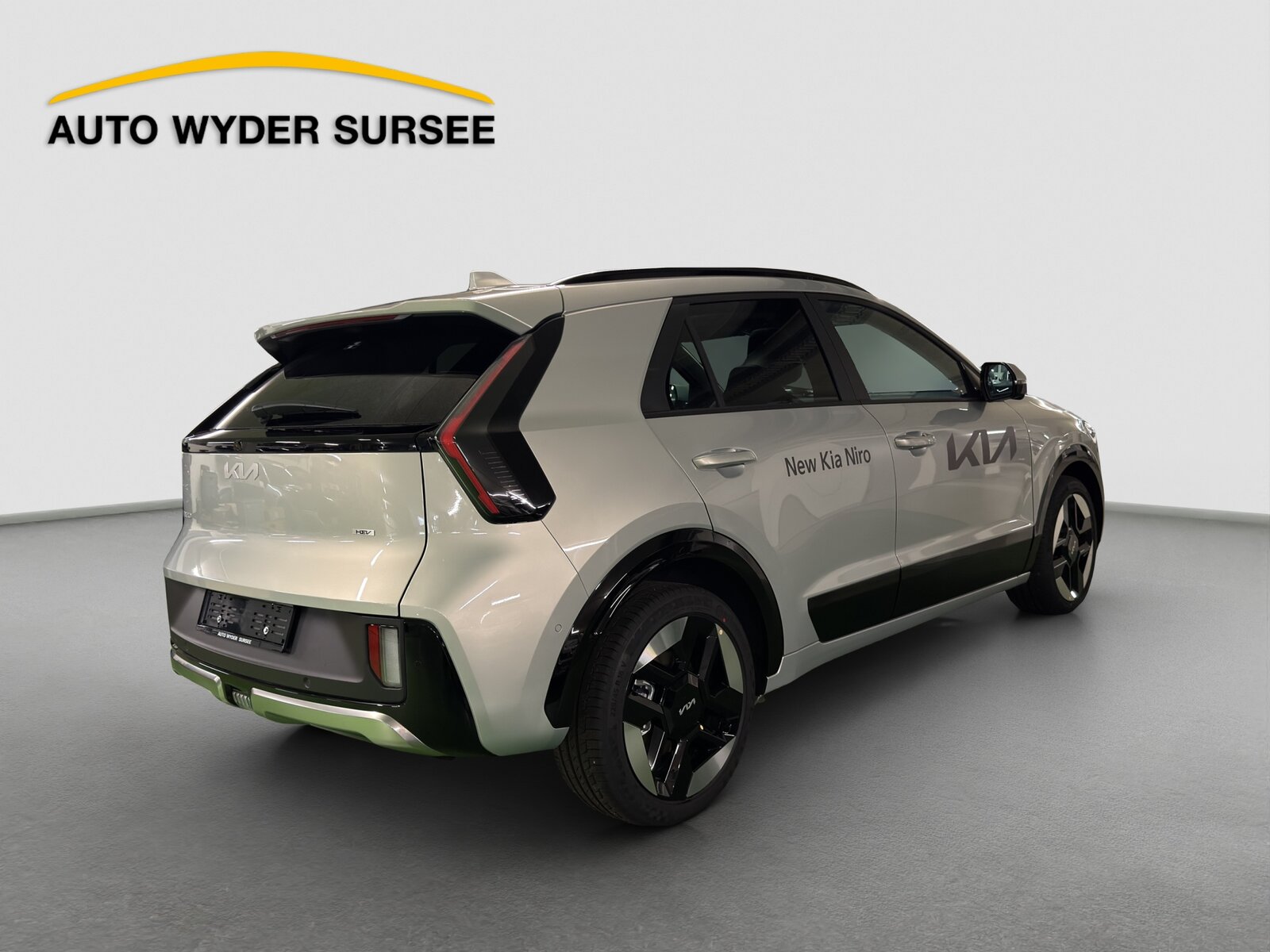 KIA Niro 1.6 GDi Hybrid Style, Full-Hybrid Petrol/Electric, New car, Automatic - 6