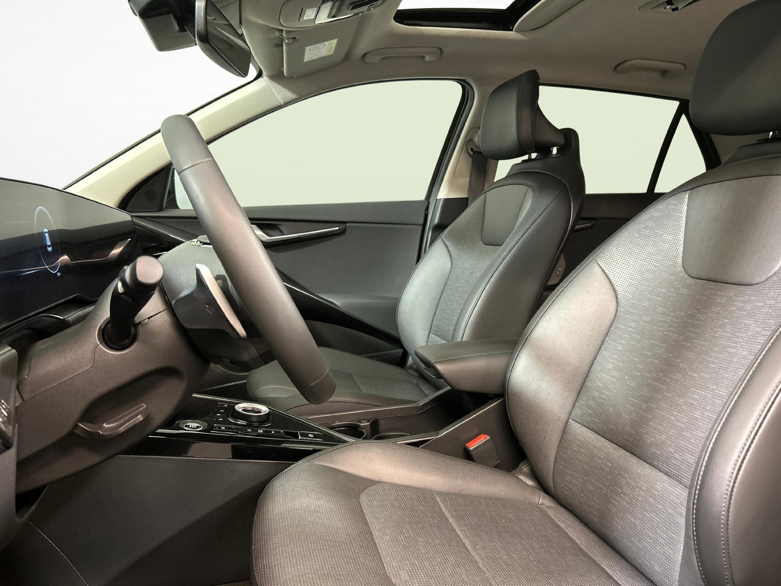 KIA Niro 1.6 GDi Plug-in Hybrid Style, Plug-in-Hybrid Petrol/Electric, Second hand / Used, Automatic - 4