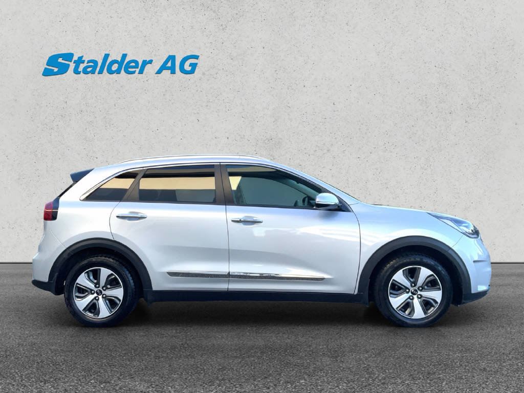 KIA Niro 1.6 GDi Plug-in Hybrid, Plug-in-Hybrid Petrol/Electric, Second hand / Used, Automatic - 7