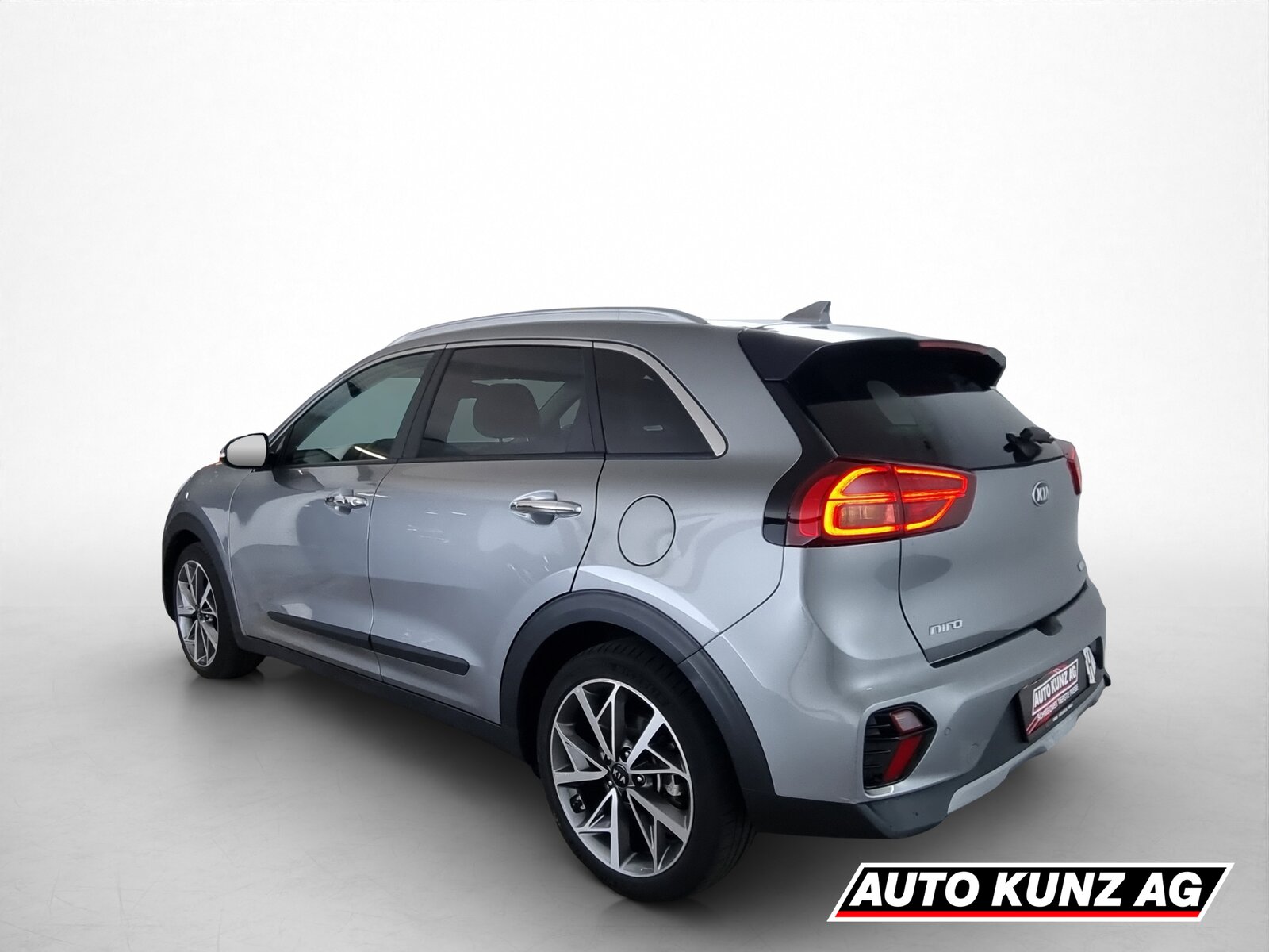 KIA Niro 1.6 GDI, Voll-Hybrid Benzin/Elektro, Occasion / Gebraucht, Automatik - 4