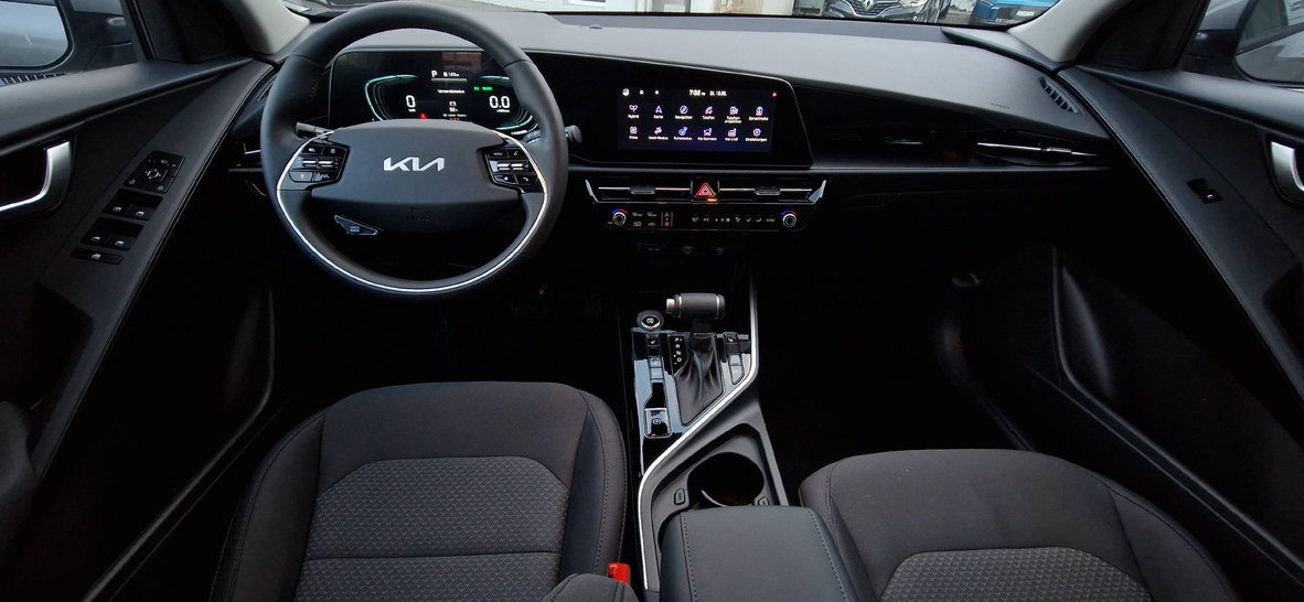 KIA Niro 1.6 GDi Hybrid, Full-Hybrid Petrol/Electric, Ex-demonstrator, Automatic - 5