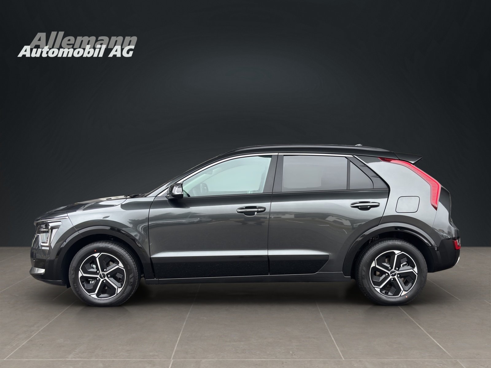 KIA Niro 1.6 GDi Hybrid Power Edition, Full-Hybrid Petrol/Electric, Ex-demonstrator, Automatic - 3