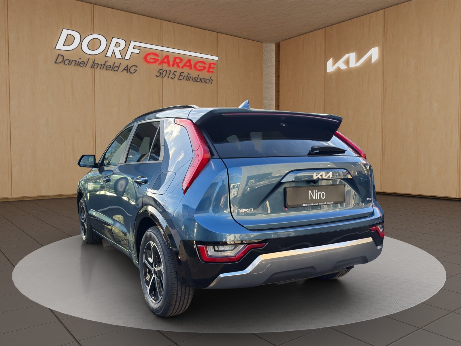 KIA Niro 1.6 GDi Hybrid Style, Full-Hybrid Petrol/Electric, Ex-demonstrator, Automatic - 2