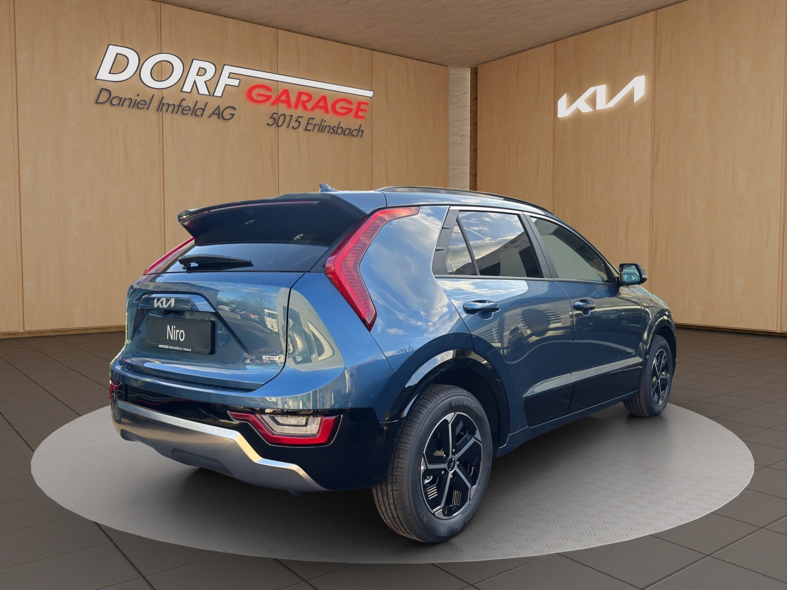 KIA Niro 1.6 GDi Hybrid Style, Full-Hybrid Petrol/Electric, Ex-demonstrator, Automatic - 4