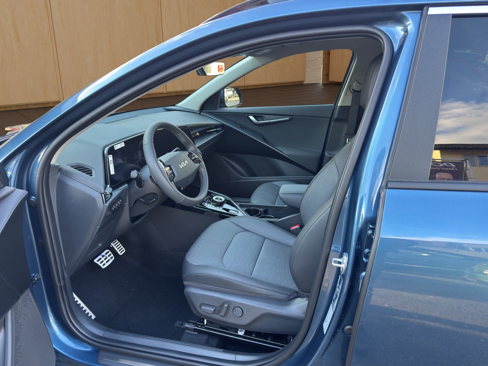 KIA Niro 1.6 GDi Hybrid Style, Full-Hybrid Petrol/Electric, Ex-demonstrator, Automatic - 7