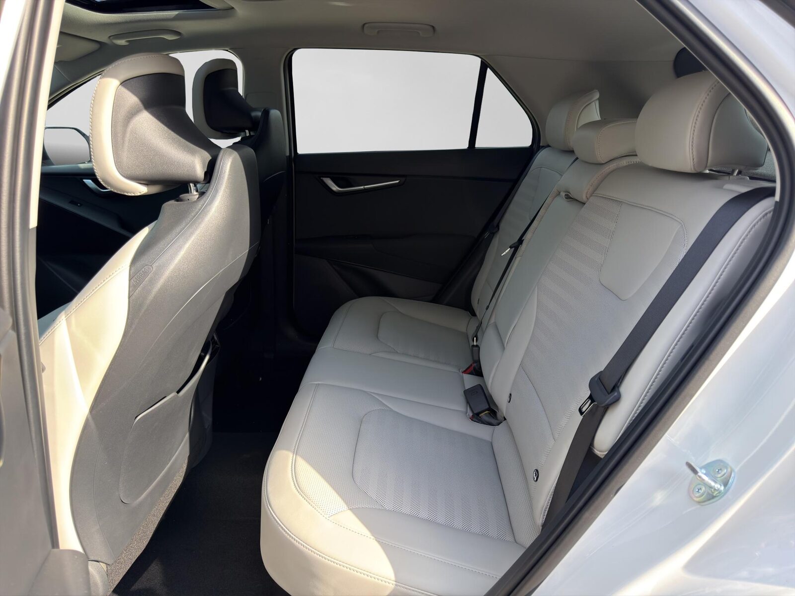 KIA Niro 1.6 GDi Hybrid Style, Full-Hybrid Petrol/Electric, Ex-demonstrator, Automatic - 7