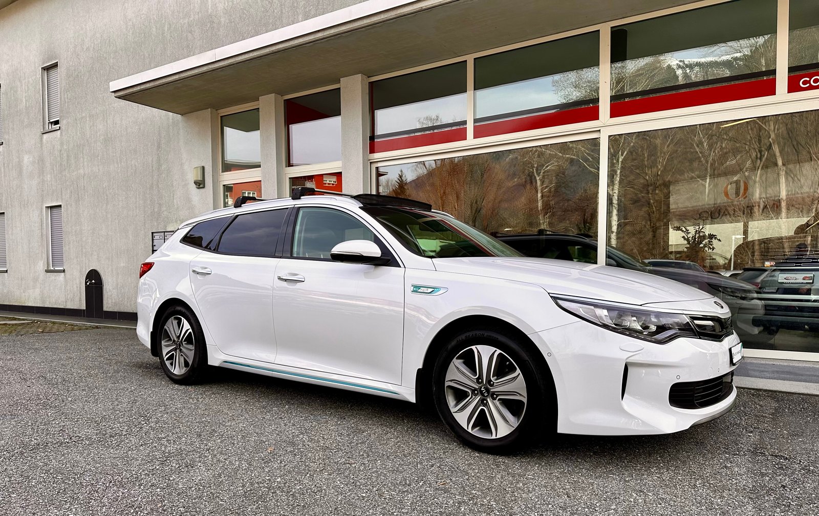 KIA Optima SW 2.0 T-GDI Plug-in Hybrid Automat, Plug-in-Hybrid Petrol/Electric, Second hand / Used, Automatic - 7