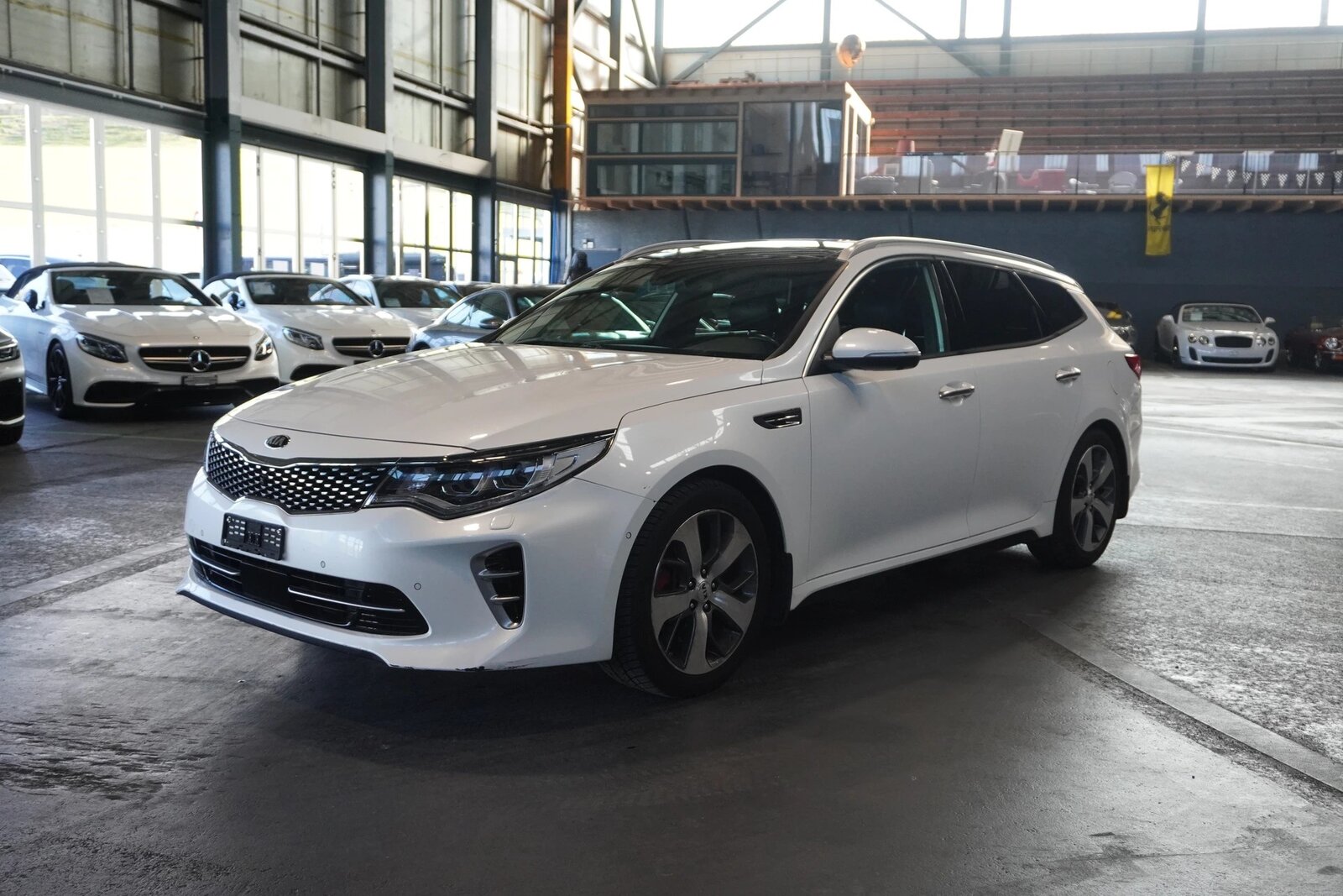 KIA Optima SW 2.0 T-GDI Style GT Automat MFK 12.8.2026 / Gar, Essence, Occasion / Utilisé, Automatique - 7