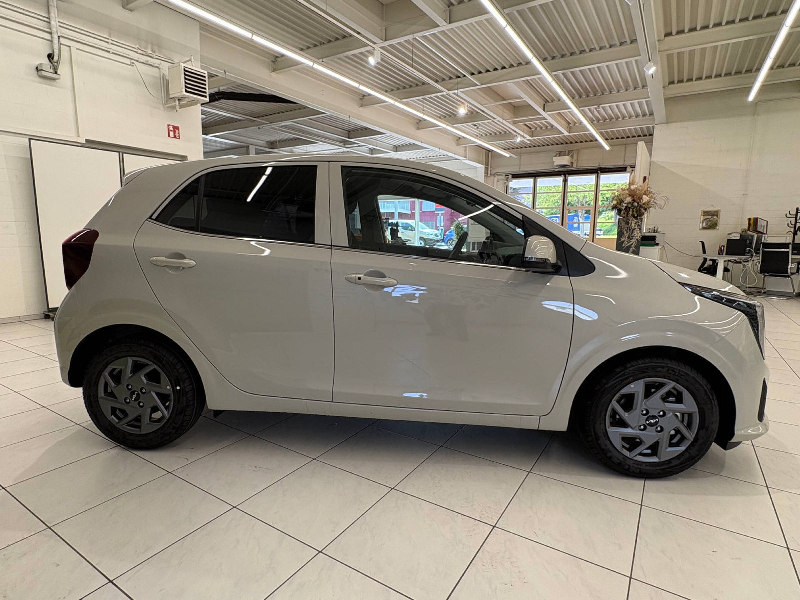 KIA Picanto 1.0 GDi Power, Essence, Voiture nouvelle, Manuelle - 4