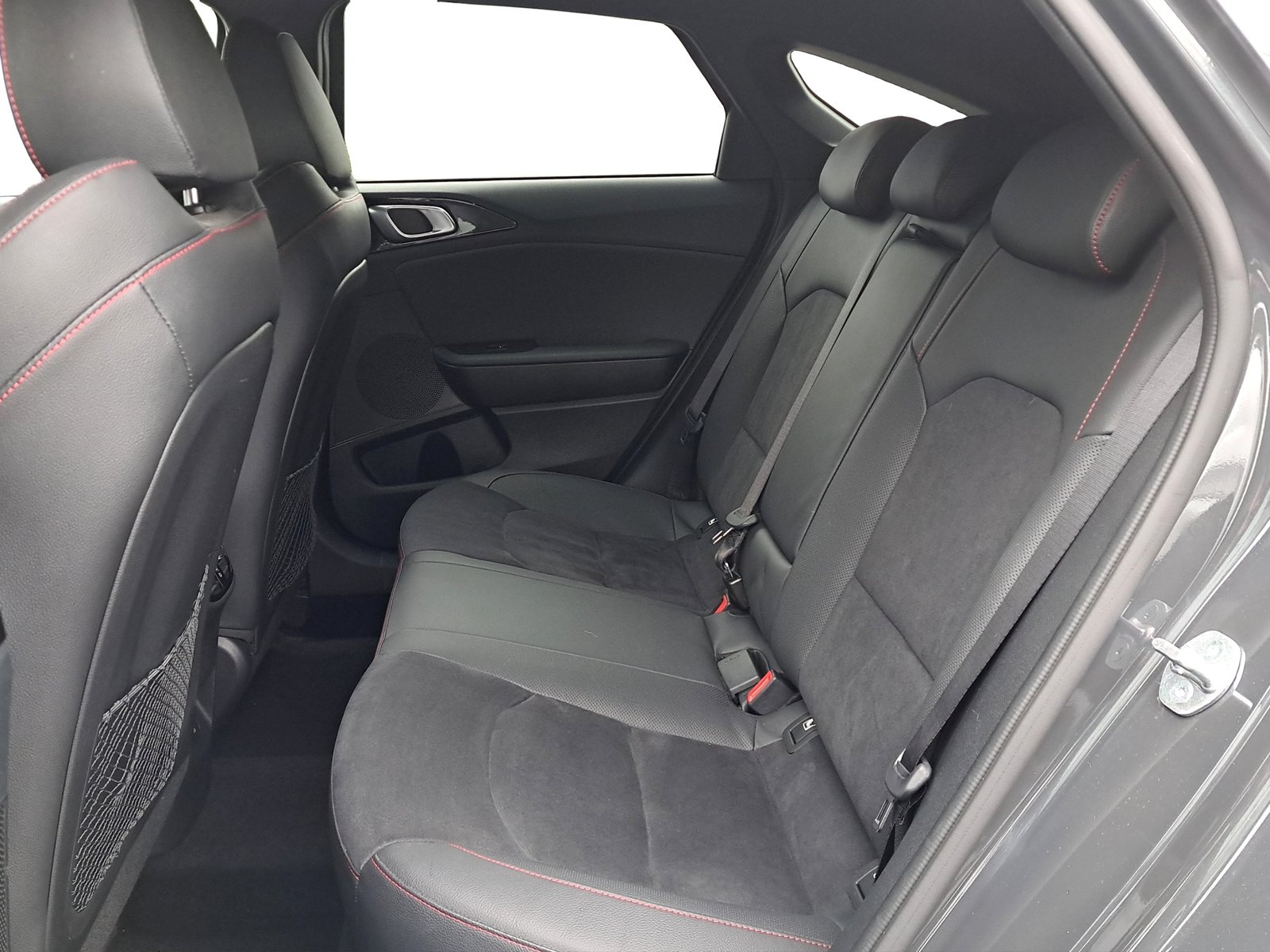 KIA ProCeed 1.6 T-GDi GT DCT, Essence, Occasion / Utilisé, Automatique - 7