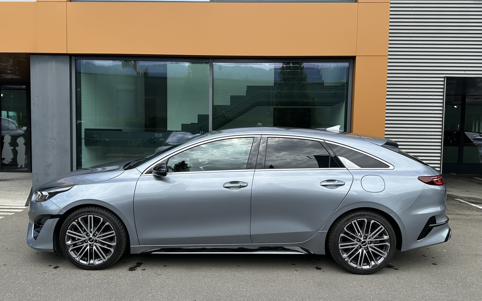 KIA ProCeed 1.5 T-GDi MHEV GT-Line DCT, Hybride Leggero Benzina/Elettrica, Occasioni / Usate, Automatico - 4