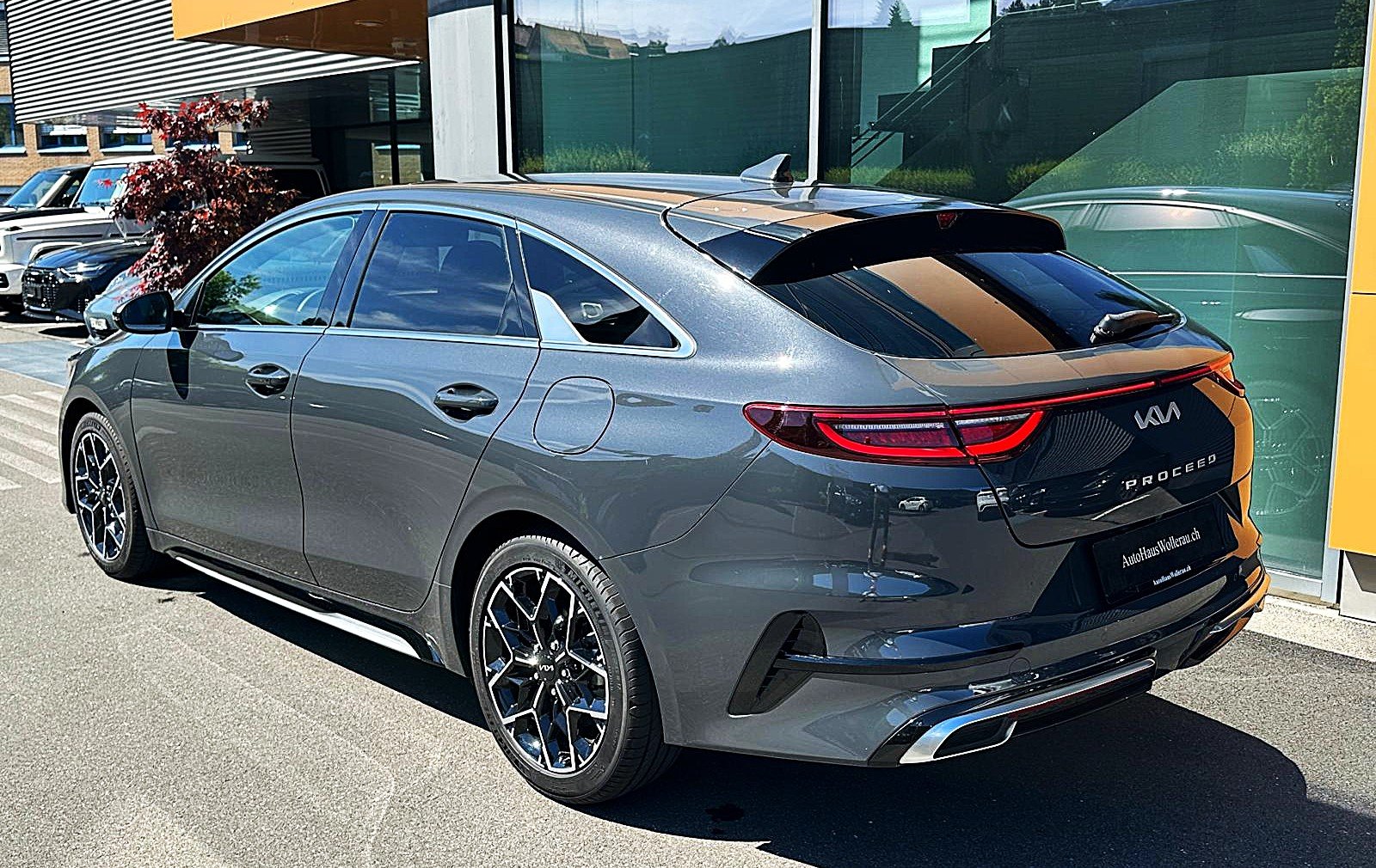 KIA ProCeed 1.5 T-GDi MHEV GT-Line DCT, Mild-Hybrid Benzin/Elektro, Occasion / Gebraucht, Automatik - 2