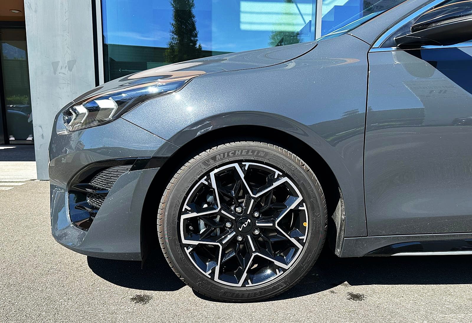 KIA ProCeed 1.5 T-GDi MHEV GT-Line DCT, Mild-Hybrid Benzin/Elektro, Occasion / Gebraucht, Automatik - 5