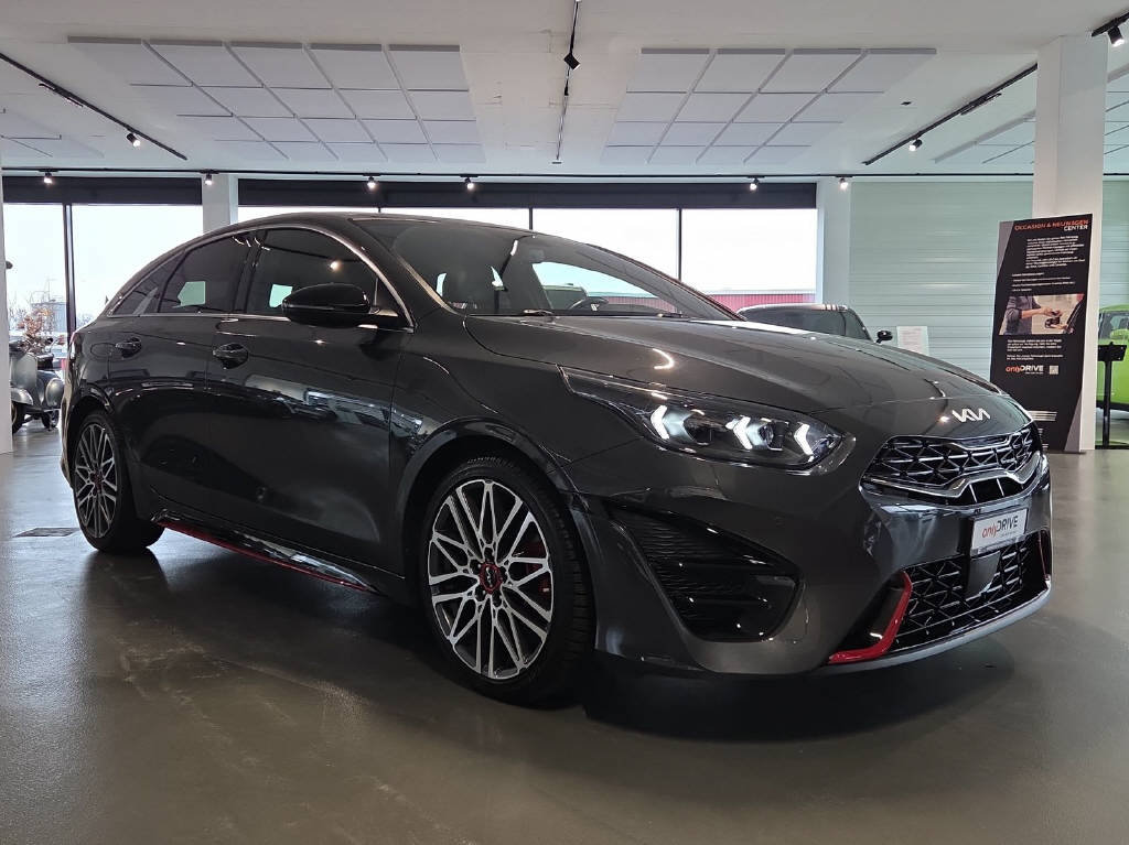 KIA ProCeed 1.6 T-GDi GT, Benzin, Occasion / Gebraucht, Automatik - 2