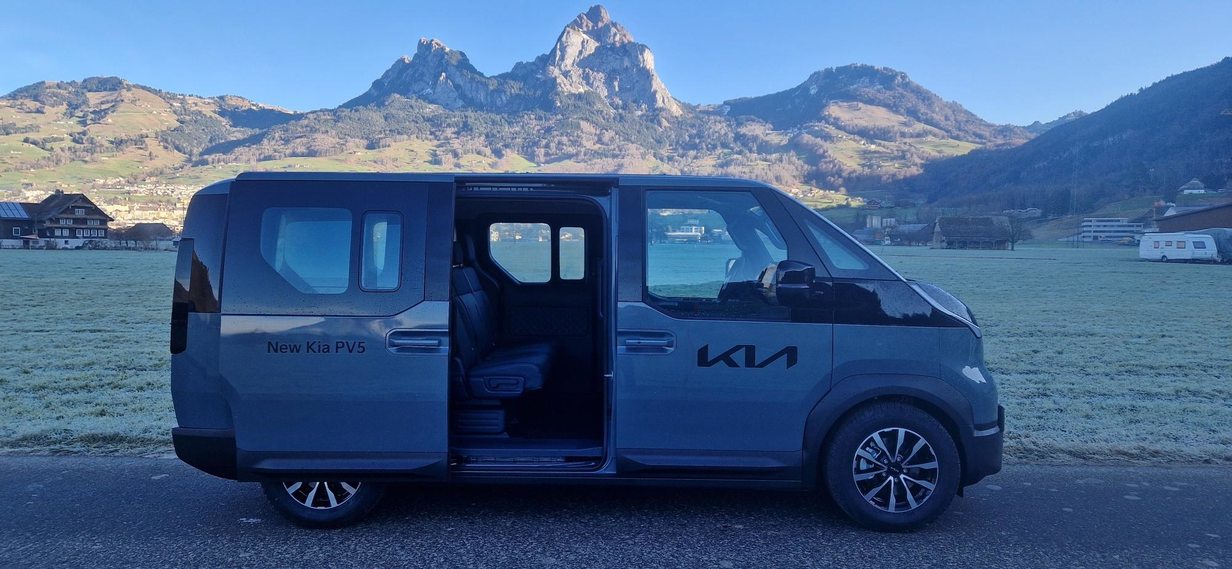 KIA PV5 Passenger 71.2 kWh Plus, Elettrica, Auto nuove, Automatico - 7