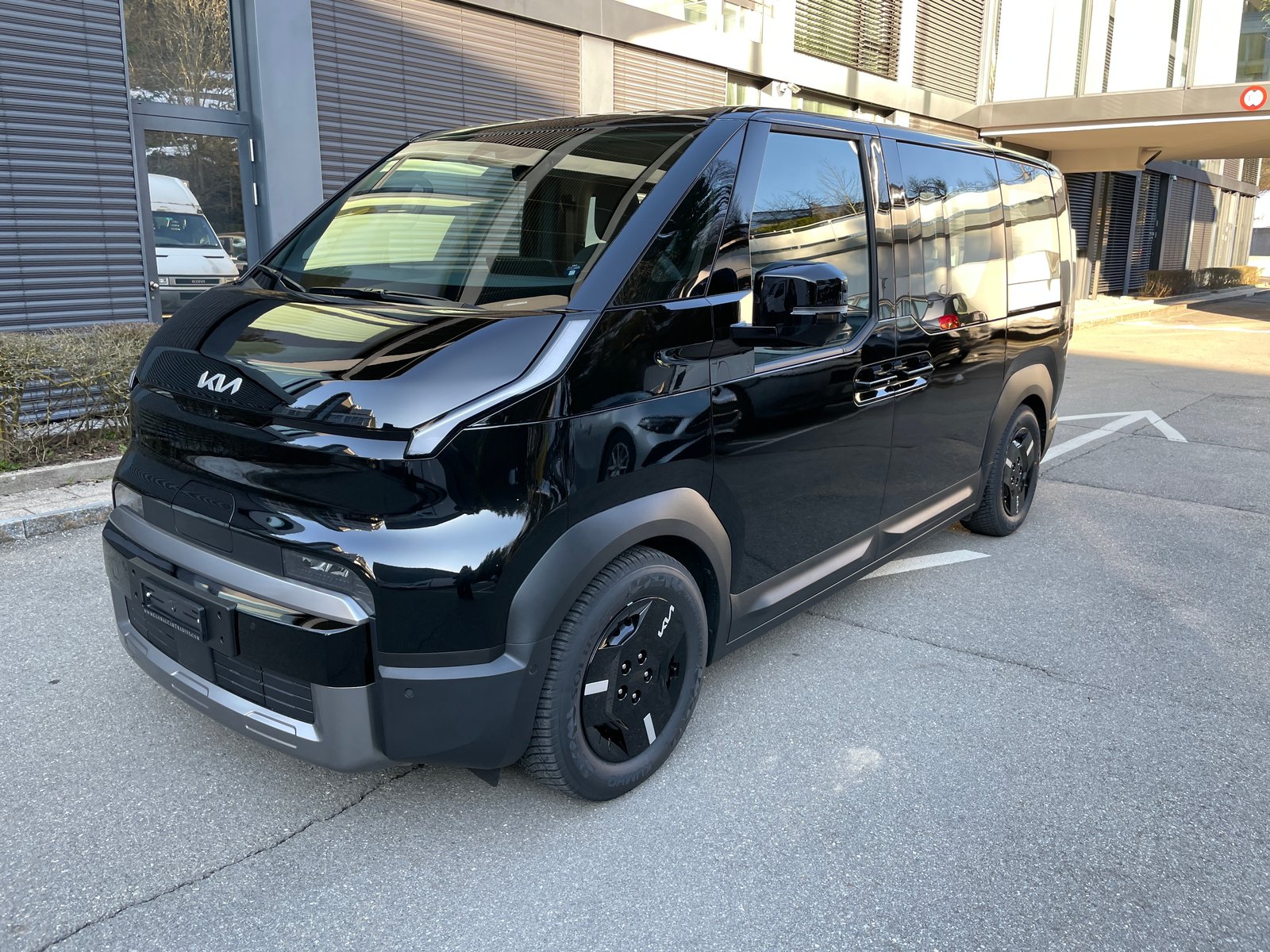 KIA PV5 71.2 kWh Elite