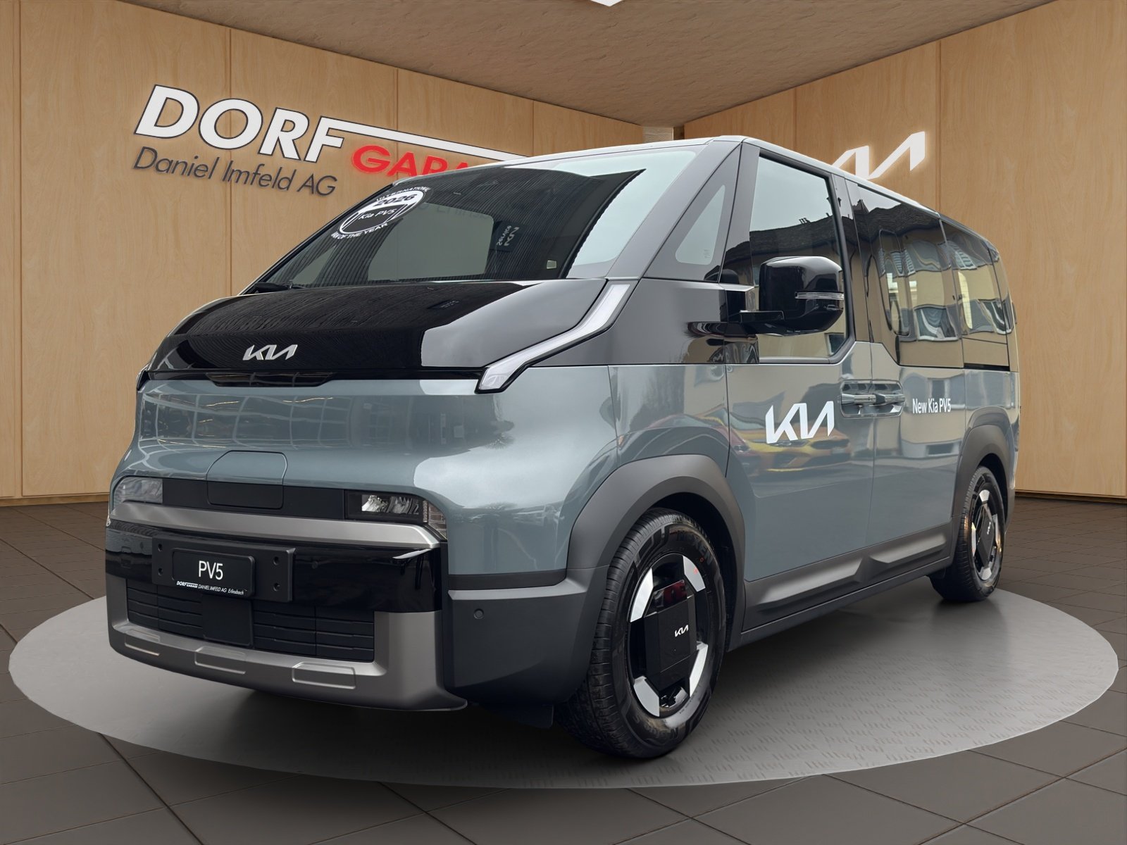 KIA PV5 Passenger 71.2 kWh Plus, Electric, New car, Automatic - 2