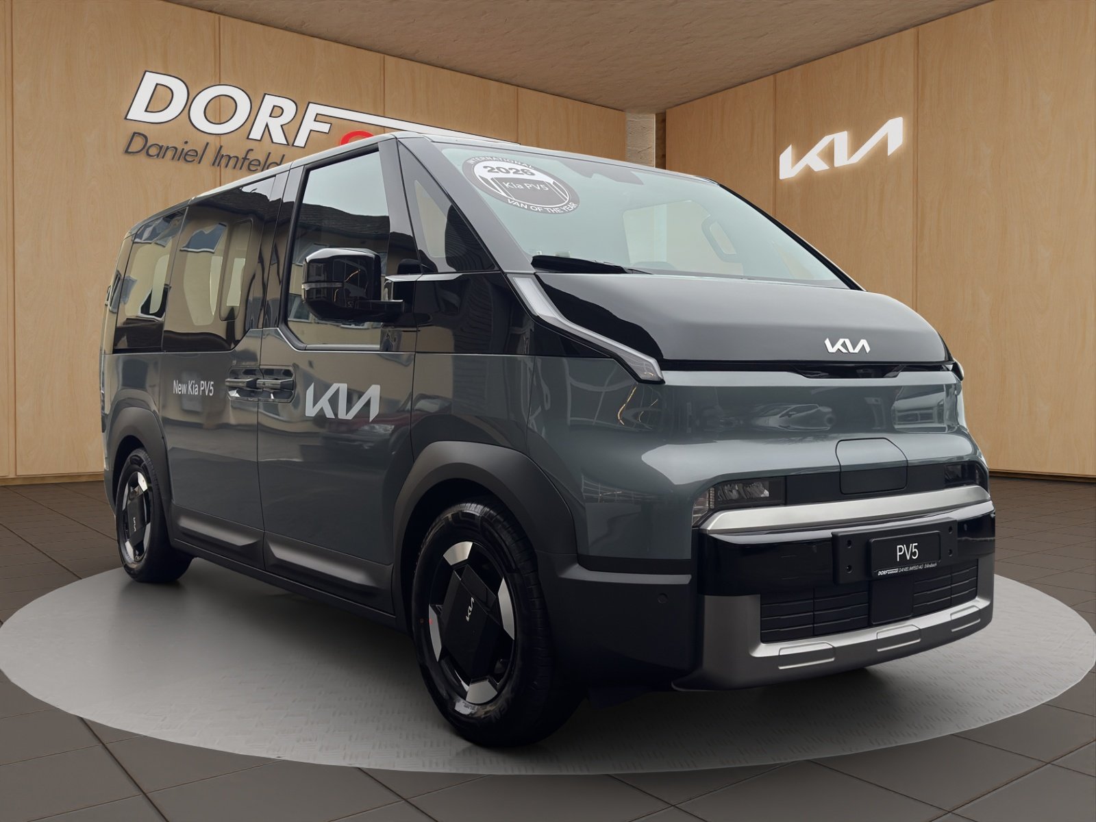 KIA PV5 Passenger 71.2 kWh Plus, Electric, New car, Automatic - 6