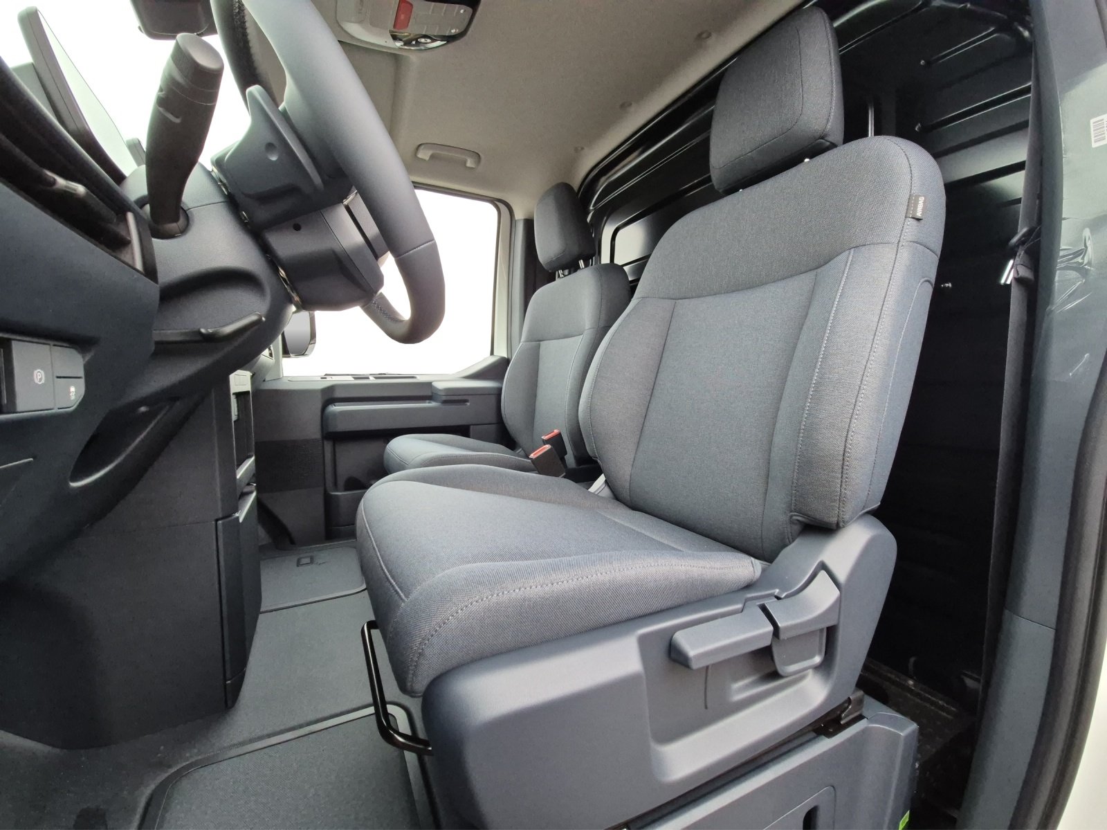 KIA PV5 Cargo 71.2 kWh Plus, Elektro, Neuwagen, Automatik - 5