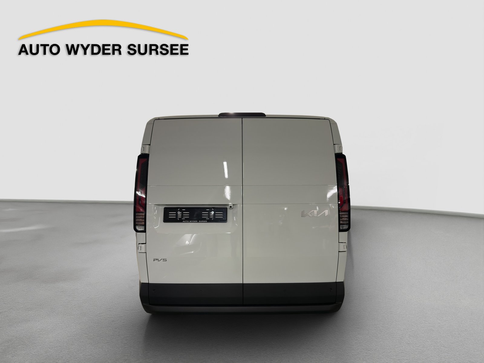 KIA PV5 Cargo 71.2 kWh Plus, Electric, New car, Automatic - 5