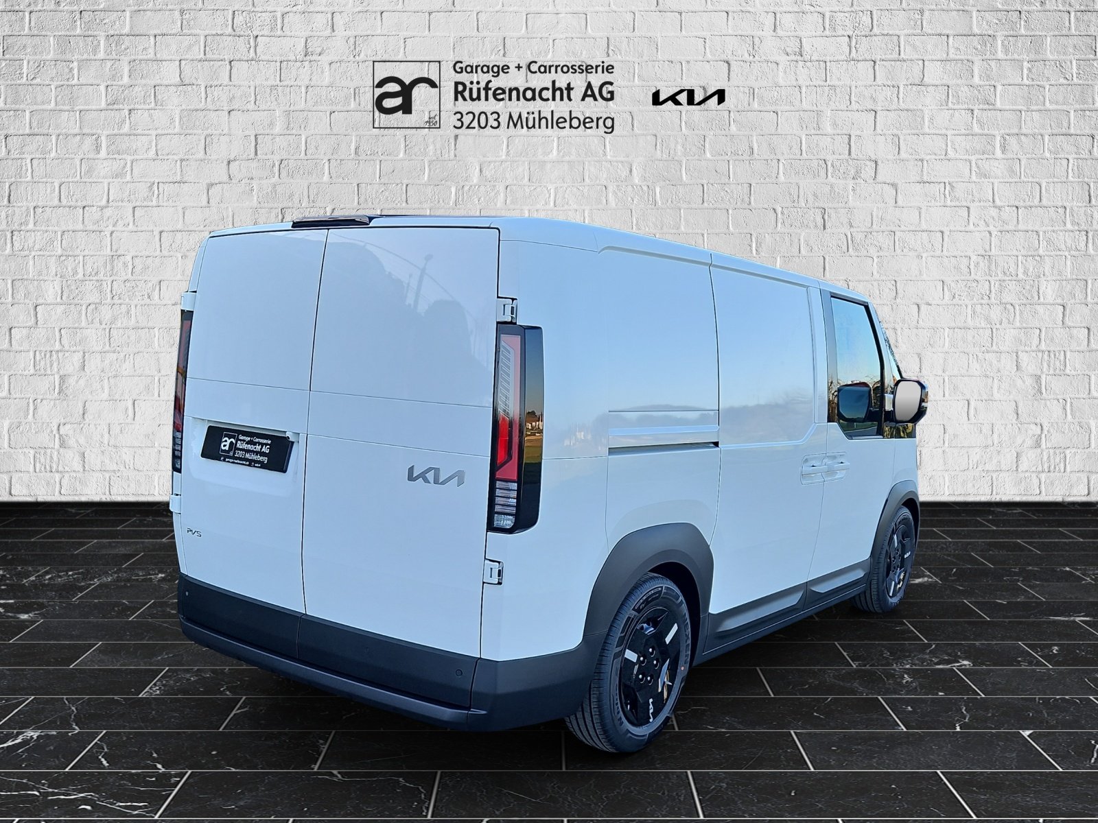 KIA PV5 Cargo 71.2 kWh Plus, Electric, New car, Automatic - 2
