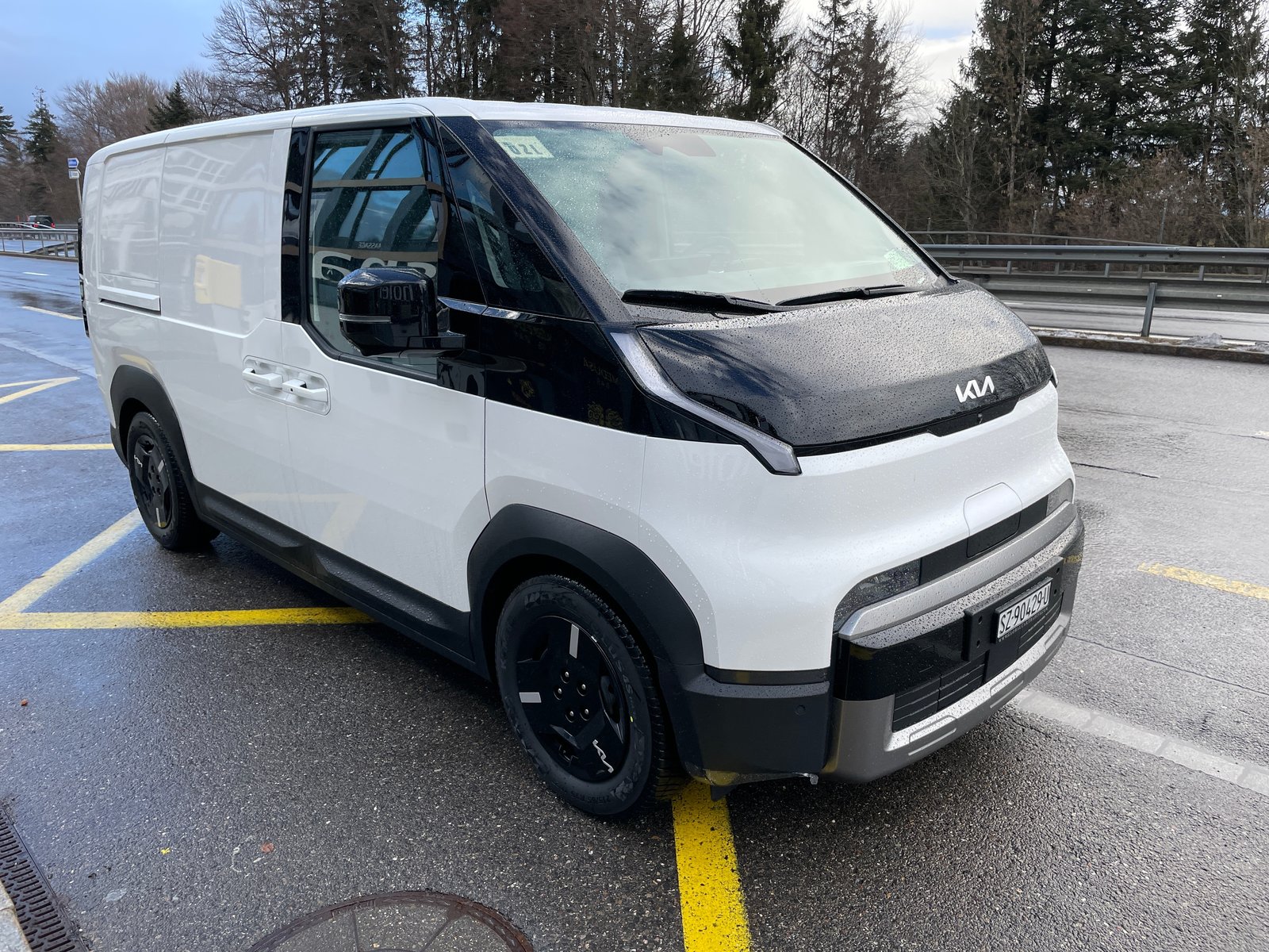 KIA PV5 Cargo 51.2 kWh Essential, Elettrica, Auto nuove, Automatico - 3
