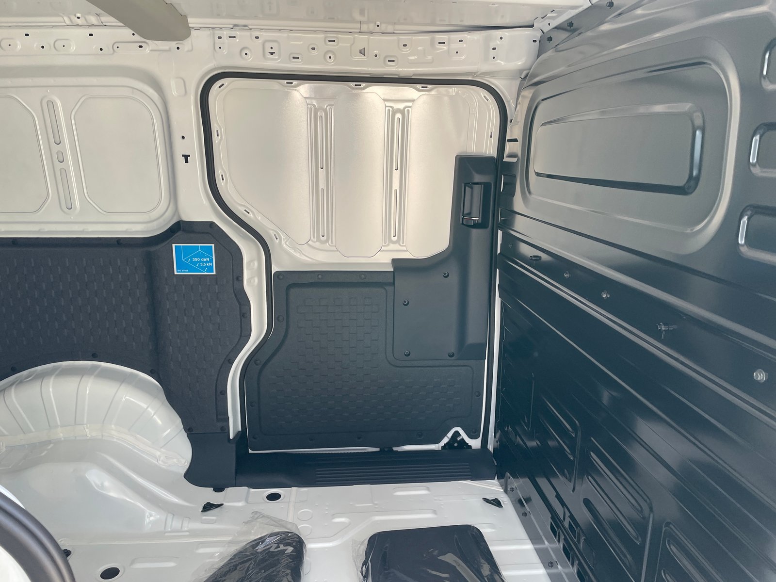 KIA PV5 Cargo 71.2 kWh Elite, 2-Schiebetüren, Wärmepumpe, Électrique, Voiture nouvelle, Automatique - 5