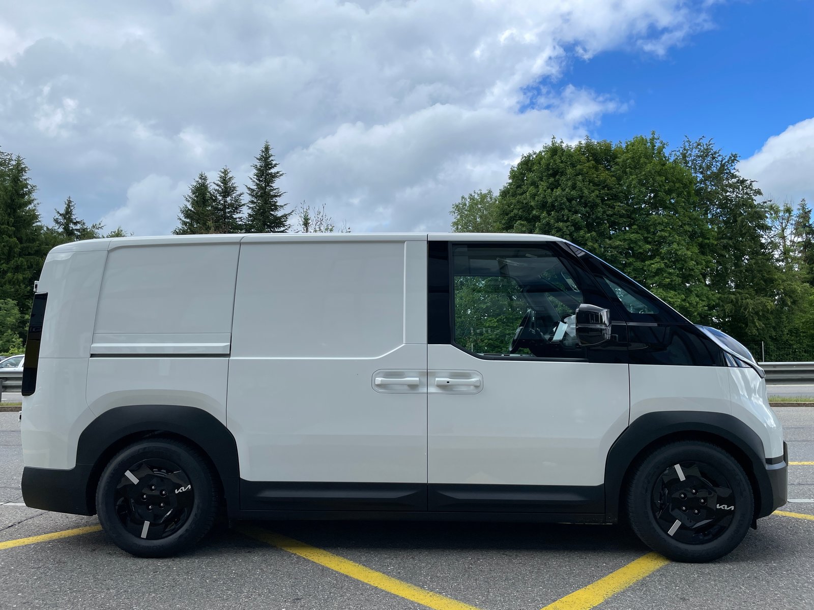 KIA PV5 Cargo 71.2 kWh Plus Würth EDITION Handwerkerausbau, Elektro, Neuwagen, Automatik - 4