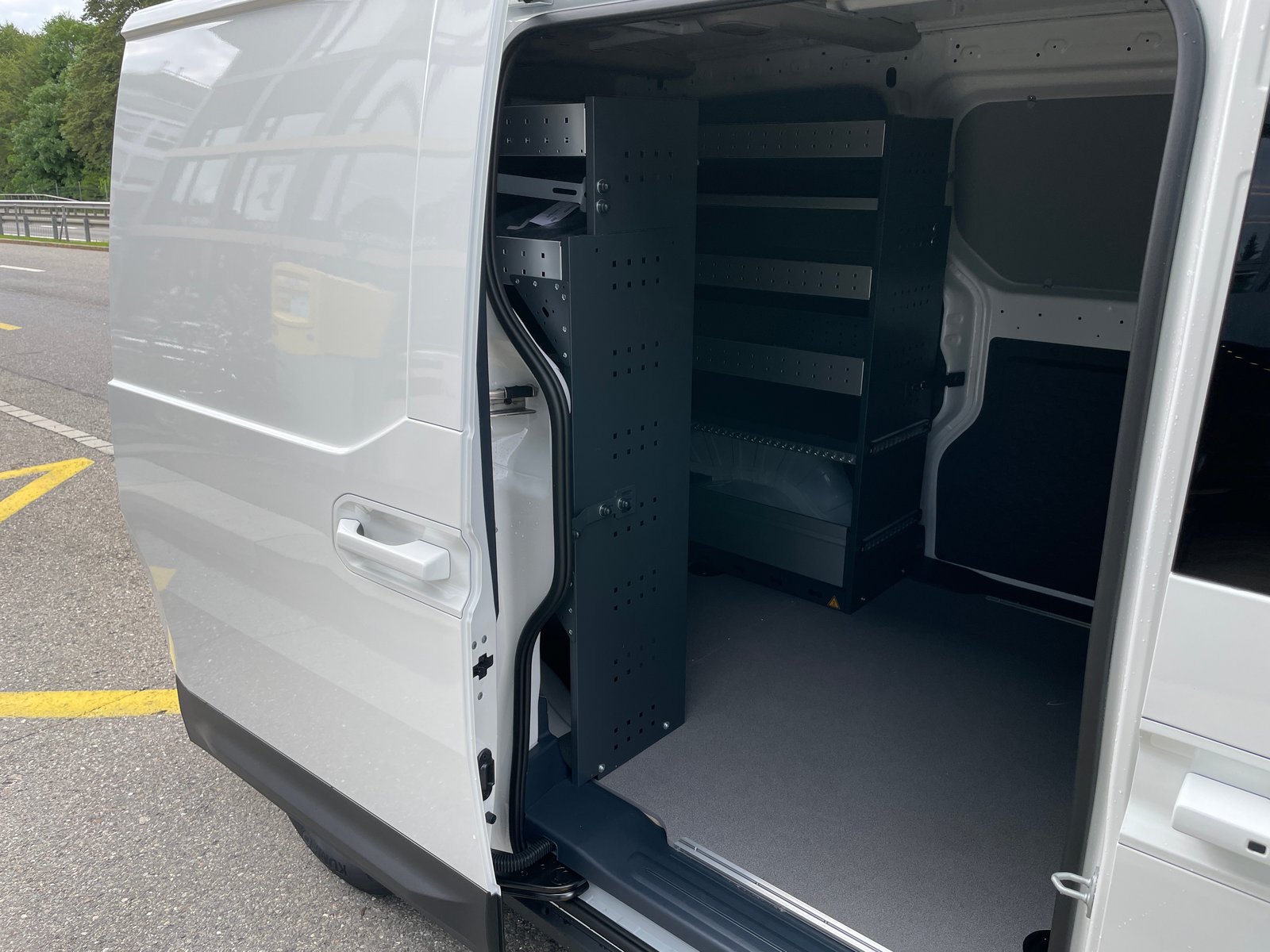 KIA PV5 Cargo 71.2 kWh Plus Würth EDITION Handwerkerausbau, Elektro, Neuwagen, Automatik - 5
