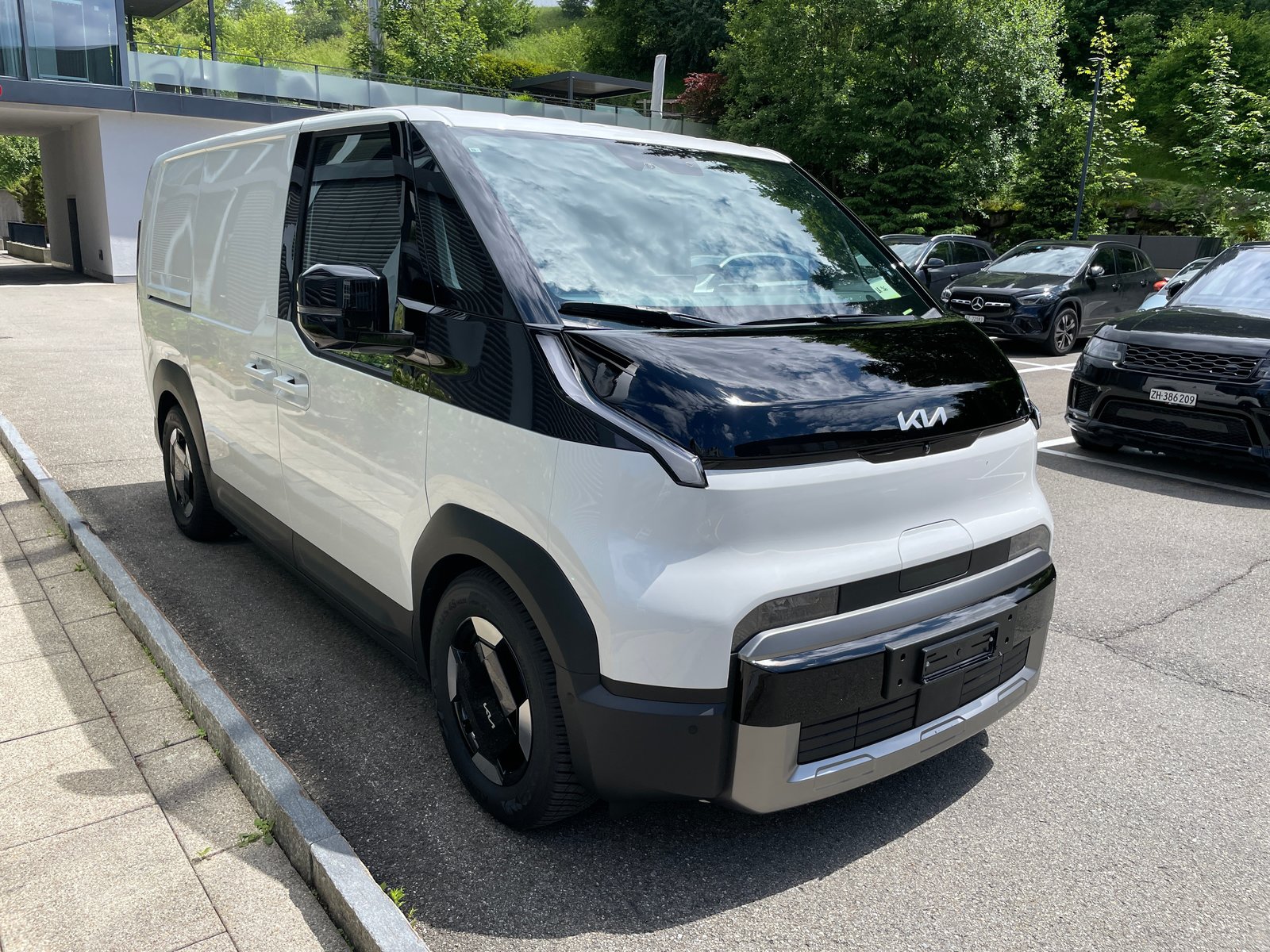 KIA PV5 Cargo 71.2 kWh Elite, mit Wärmepumpe mit 2-Schiebet, Elektro, Neuwagen, Automatik - 7